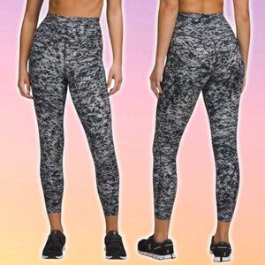 LULULEMON Base Pace High-Rise Tight 25" Size 6 Estuary Grey Multi